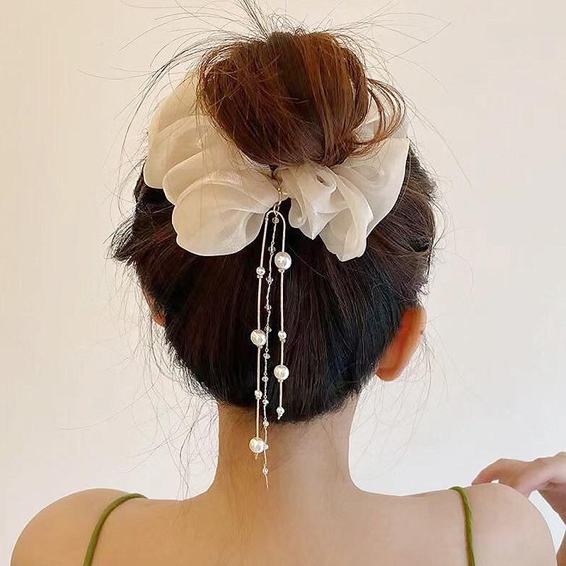 

Hair Clips & Barrettes Playful Cute Sweet Girl Tassel Large Intestine Circle Women Ball Head Rope Rubber Band Coil Pearl PonytailHair