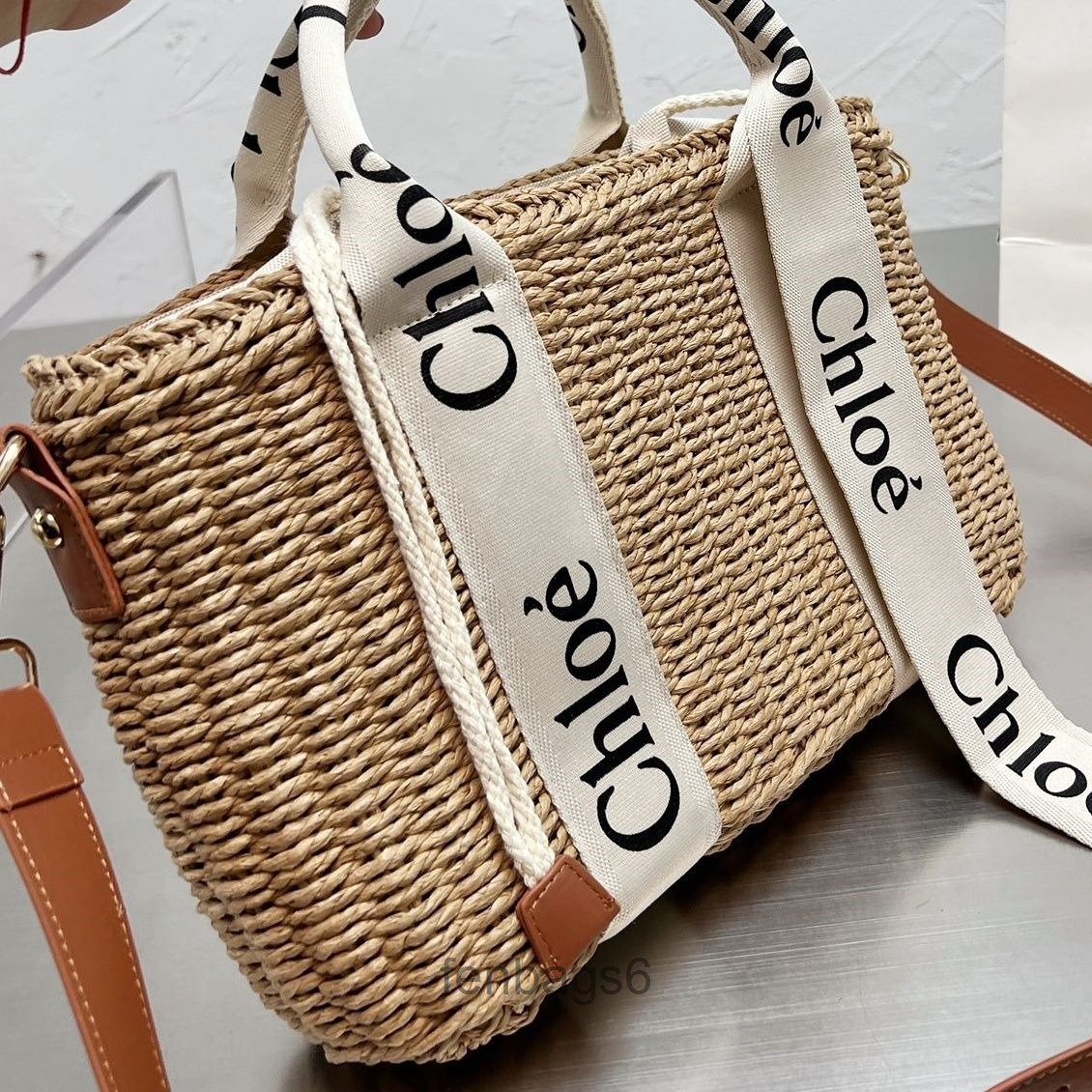 

Bags Bag Designer Cloe Woody Tote Handbag and Leather Shoulder Strap Straw Cabbage Basket and Suitable for Seaside, Sky blue