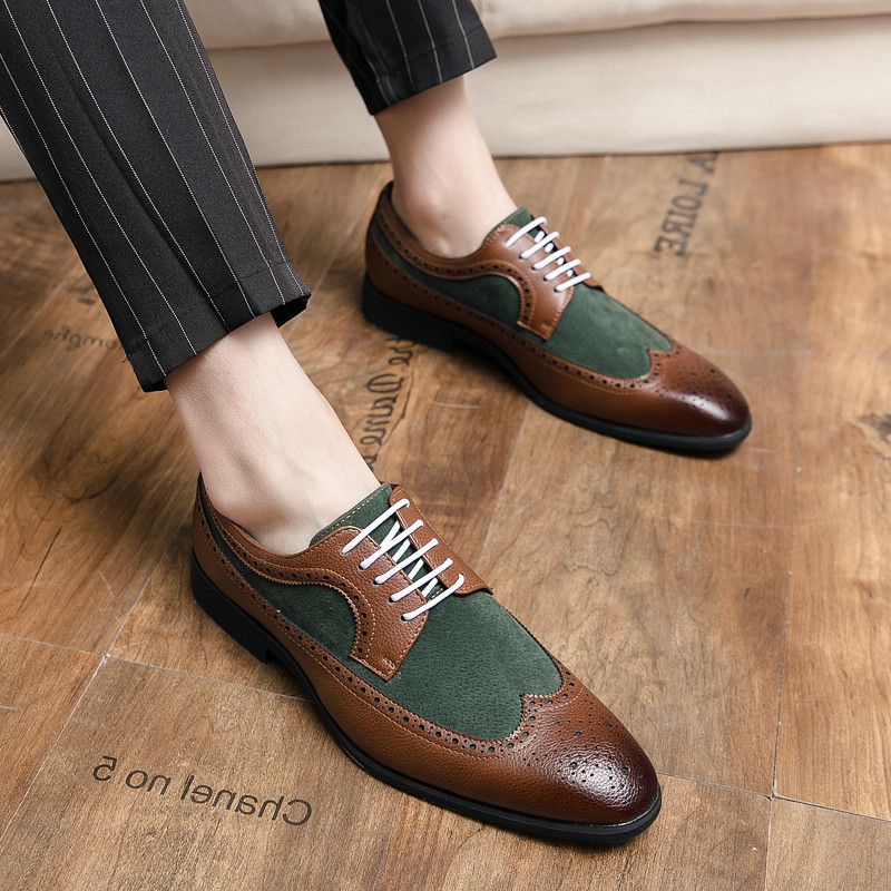 Brogue chaussures hommes PU bout rond plat décontracté mode creux sculpté couture Faux daim à lacets affaires chaussures formelles DP280