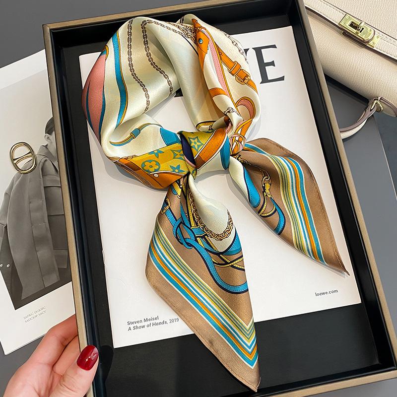 

Scarves Spring And Autumn Fashion Small Silk Scarf Female Mulberry Decoration 70 Square Professional ShawlScarves