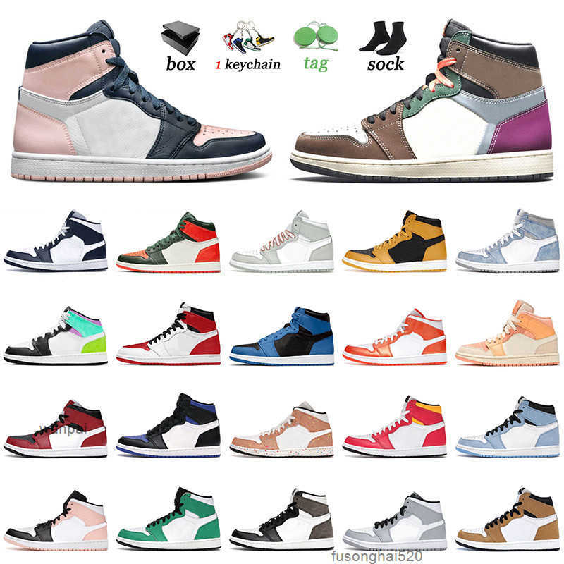 

With Box 2022 Basketball Shoes 1 1s High Jumpman Atmosphere Hand Crafted Twist Pastel Hyper Royal Cactus Jack Carbon Fiber Trainers Sneakers OG designer shoes, A1 university blue 36-47