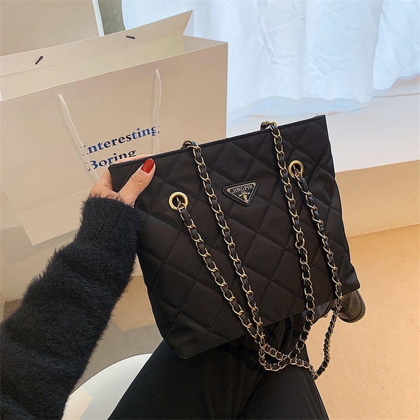 

new chain sling one shoulder bag women's parachute nylon cloth messenger large capacity armpit, Black