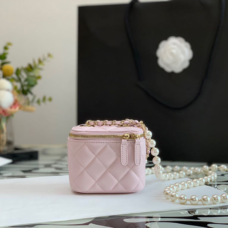 

10A Mirror quality Diamond Lattice Sheepskin Cosmetic Bag Designer Women Cross Body Bags Luxuries Designers Pearl Chain Makeup Bags With Box C064