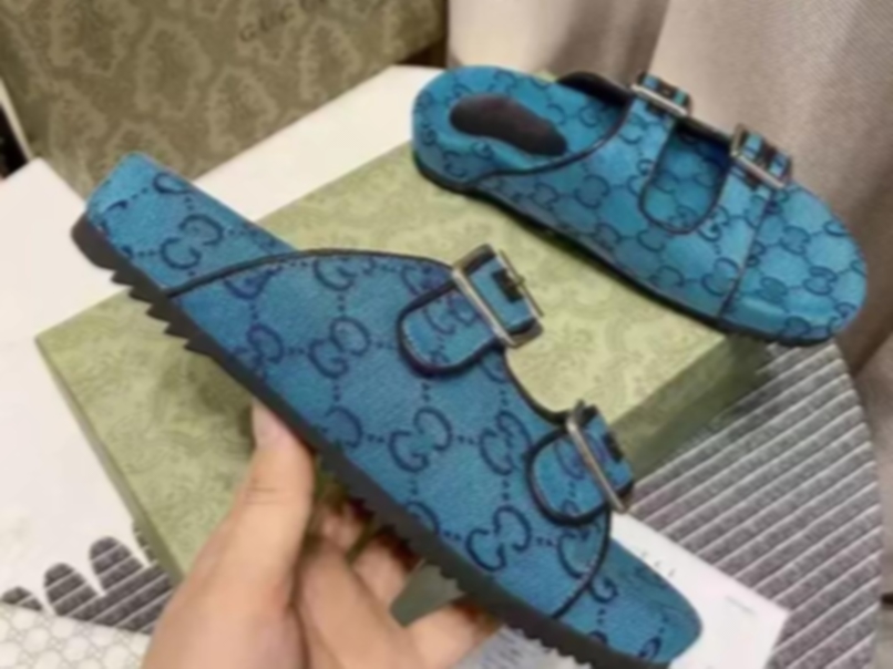 

Fashion Women Men Sandal slipper Luxury Designer Lady Gentlemen Colorful Canvas Letter Anatomic Leather slide style Model 35-44, G1