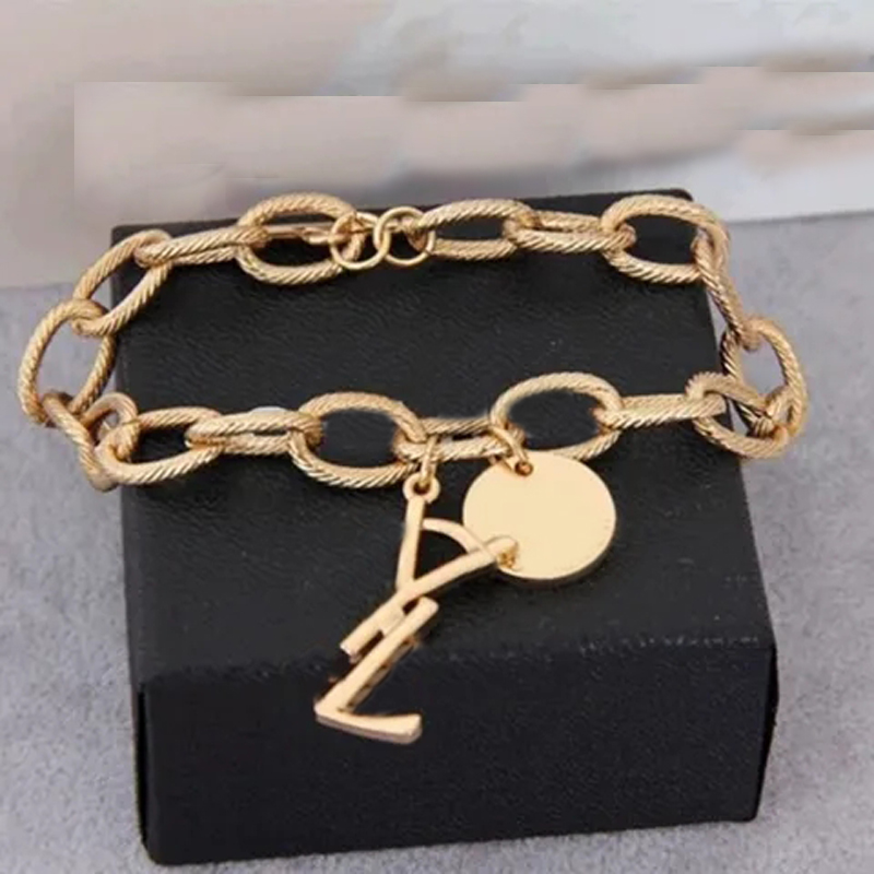 

Women Designer Earring Gold Bracelet Jewelry Bangle Fashion Silver Chain Link Pendent Bracelets For Women Wedding Luxury Hoop Earrings 2022, As pics