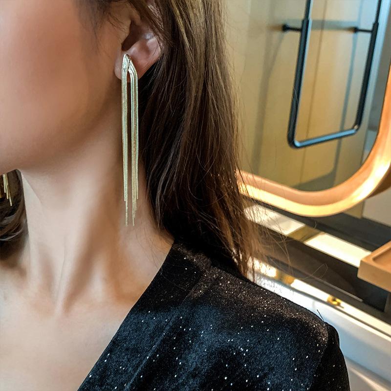 

Dangle & Chandelier Long Metal Chain Tassel Clip On Earrings Geometric Ear Clips For Women Luxury Wedding GiftDangle