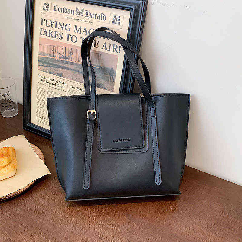 

Women's Bags 2022 Trend Large Capacity Versatile Pu Leather Handbag Single Solid Color Shoulder Handle Female Tote, Ivory