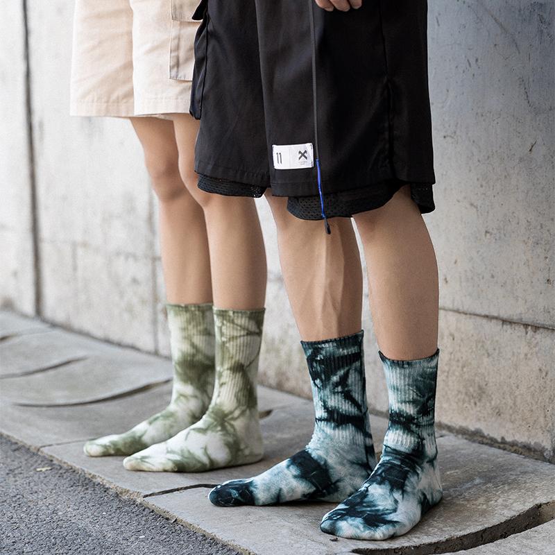 

Men's Socks Colorful Tie-dyed Men Women Cotton Crew Hiphop Harajuku Skateboard Funny Happy Gift Street Fashion Novelty Couple, Black