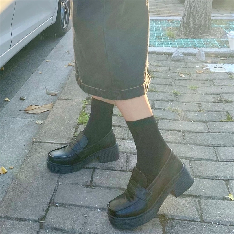 

Sepatu Mary Jane Pantofel Wanita Alas Kaki Ujung Bundar Platform Clog Hak Rendah 220614, Black