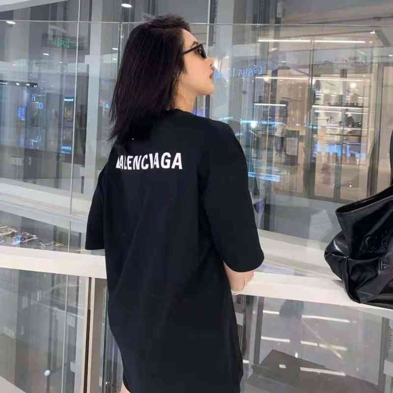 

Designer Shirts Balencaigas Summer Paris Letter T-shirt Round Neck Cotton Short Sleeve Loose Fashion Men' and Women' Lovers' Clothing Family Half Sleeve Fashion, Black