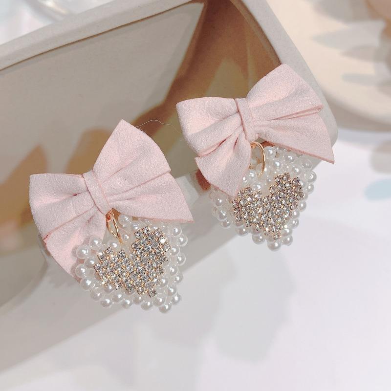 

Dangle & Chandelier Simple Fabric Bowknot Heart-shaped Drop Earring Korean Fashion Rhinestone Pearl Earrings For Women Female Party JewelryD