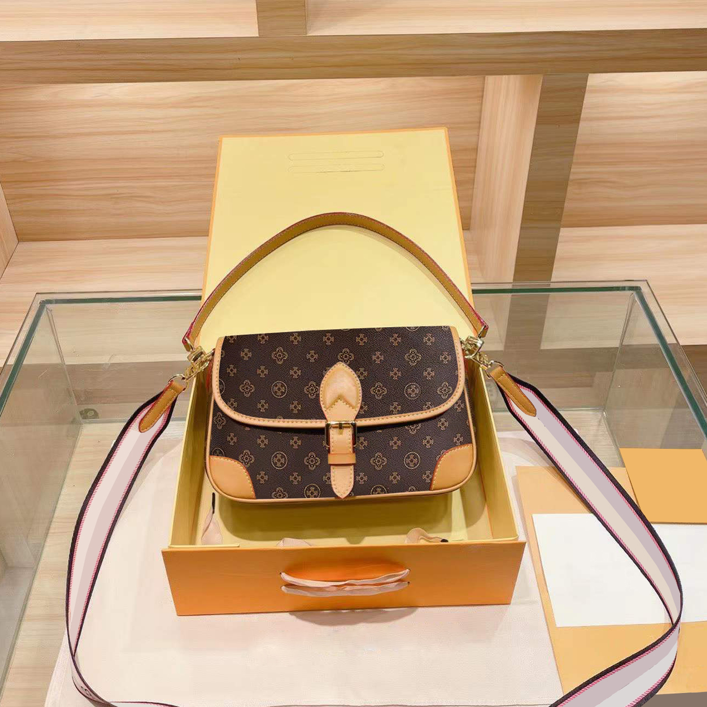 Sacs de créateurs de luxe Femmes Sac à bandoulière Sac à main marron Mode Lettre classique Grande capacité Portefeuille de dame Répondre au style
