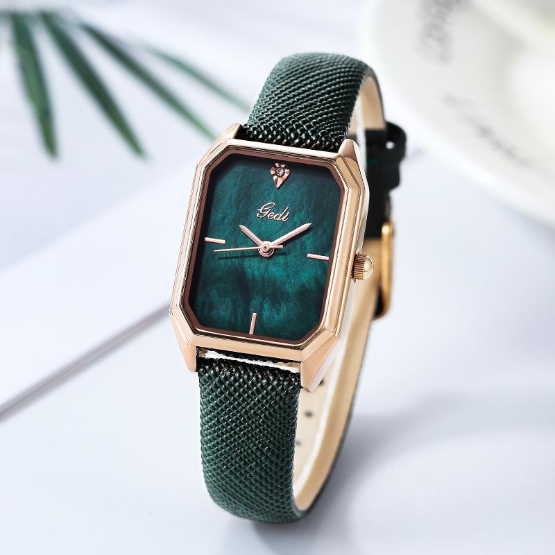 

Wristwatches Luxury Peacock Green Trend Fashion Square Womens Belt Watch Waterproof Casual Quartz Personality Girl Relojes Para Mujer, Red