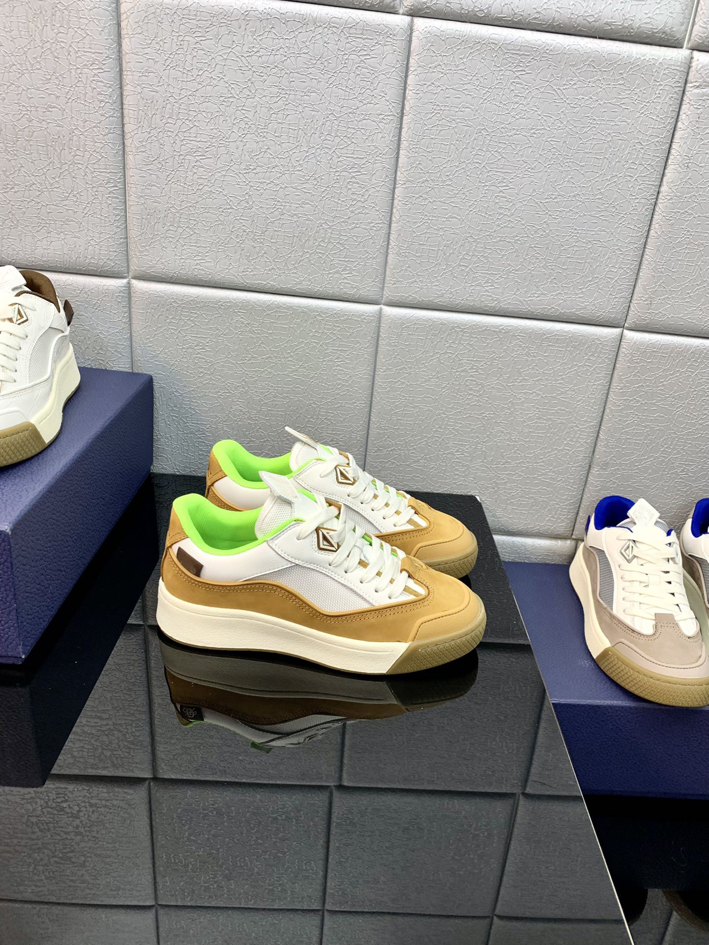 

2022 B713 shoes designer sneakers Men women Casual Shoes Fashion Oblique Sneaker Designers Couples TRainers Runners Shoe, Box