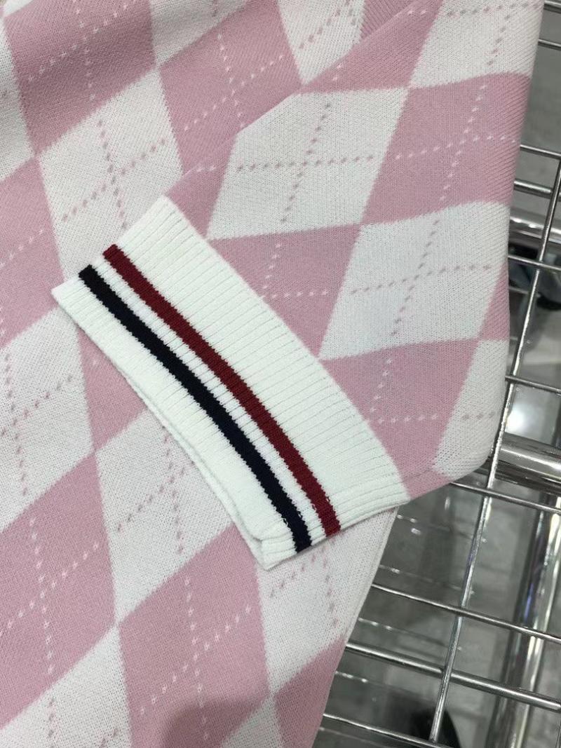 

Women' Sweaters Women' Pink Diamond Plaid Knitted Sweater 2022 Summer Buttons Short-Sleeved Female Preppy Style Turn-Down Collar Pullo
