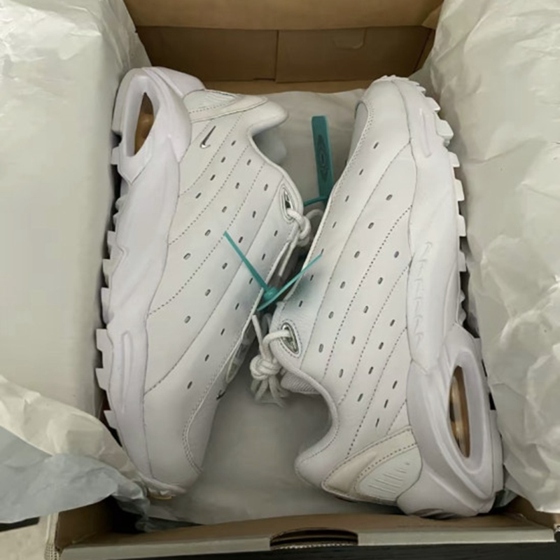 

2022 NOCTA X Hot Step Terra Outdoor Trainers Running Shoes Triple Black White Shoes Purple University Gold Sail Top Fashion, Beige