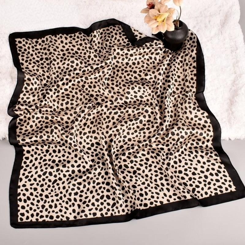 

Scarves Satin Silk Little Leopard Dot Printing Scarf Wholesale Fashion All-match Tie Bag Small Lady Elegant