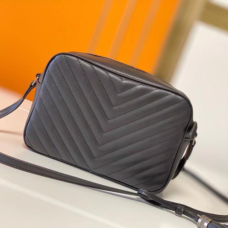 

Evening Bags The Calf Leather Bag Is A Stylish Classic Lady With One Shoulder And Hand Across Vintage Luxury Exquisite Camera BagEvening, Cream colored