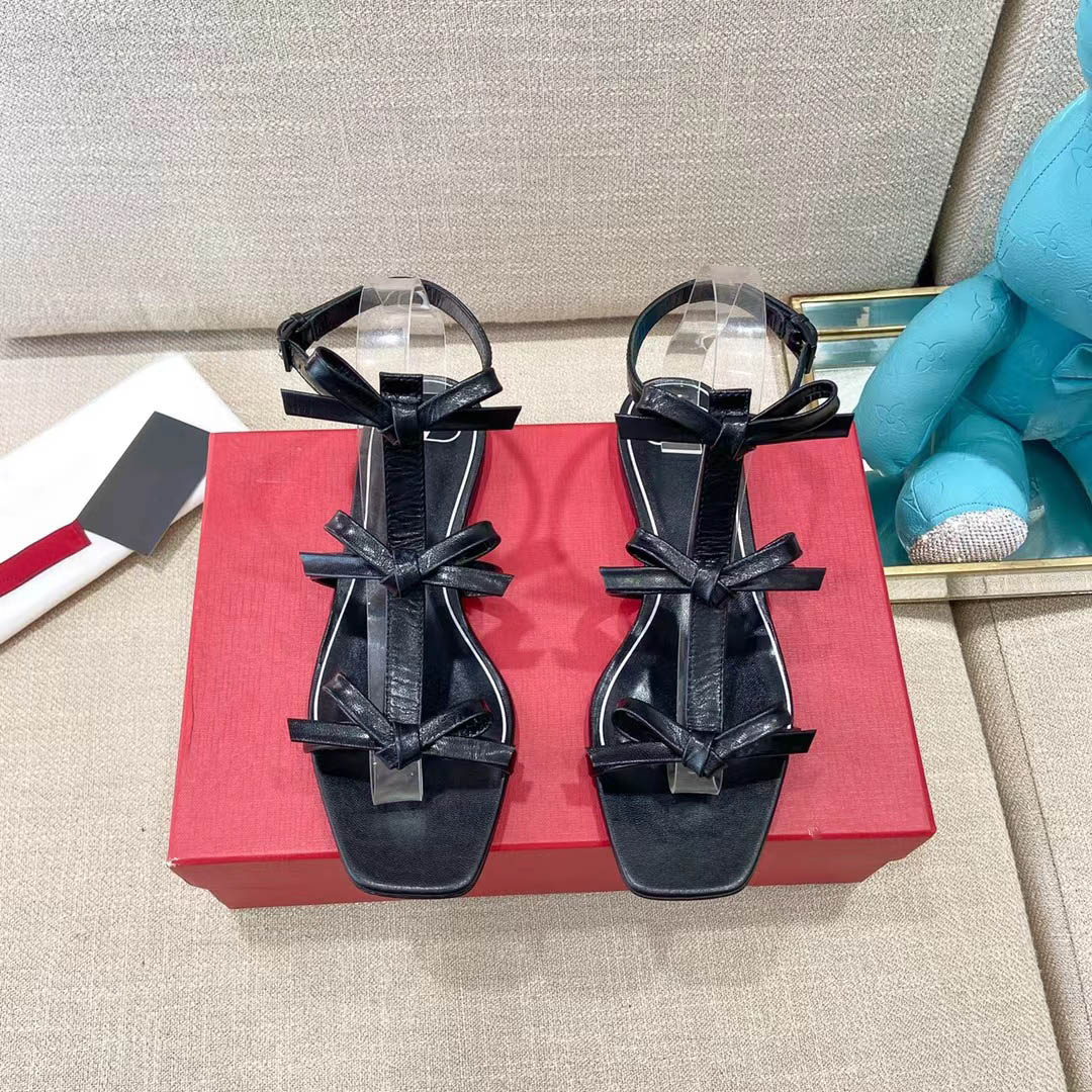 

Luxury Ladies Sandals Cute Bow Red Flat Slippers Designer Brand High Quality Beach Round Toe Roman Sandals With Box Large Size 35-42-43, Black