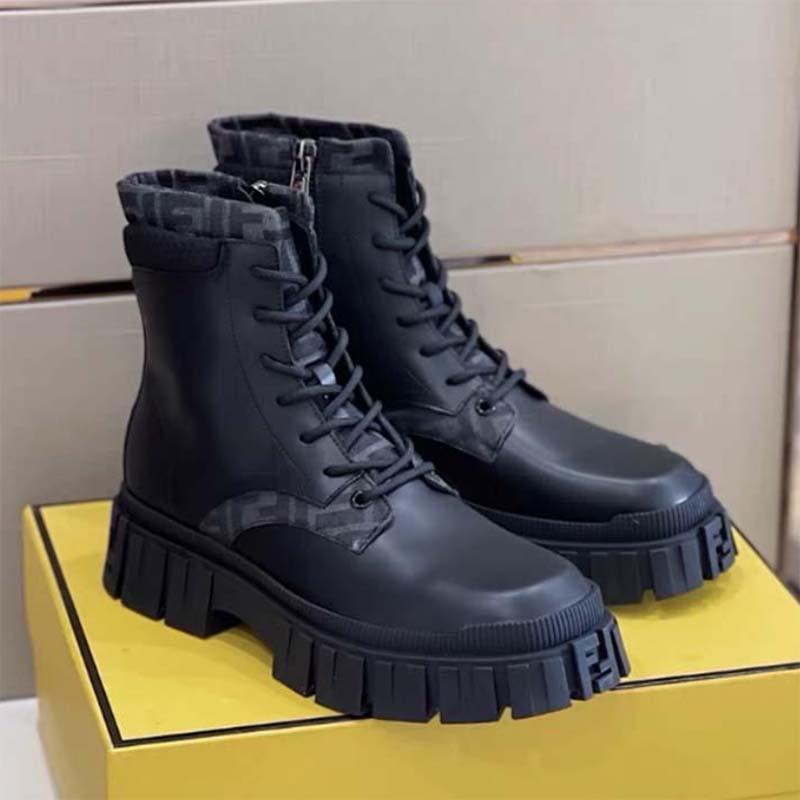 

Luxury Designer Force Boots Black Leather Match ankle boots Chelsea Boots trainer with dust bag a1