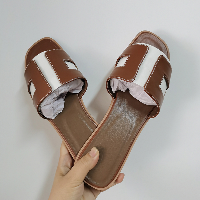 

Designer-Designer Oran Flat Slides Sandal Women Heel Slipper Ladies Genuine Calfskin Shoes Fashion Outdoor Brown Black Beach Flats Top Quali, Color 6