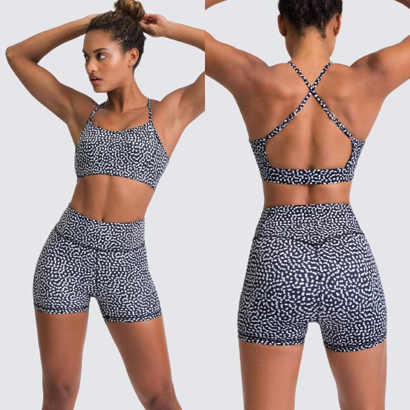 

Yoga Outfit Seamless 2 Pieces Set Women High Waist Gym Shorts Padded Sports Bra Workout Outfits Fitness Running TracksuitYoga, Black