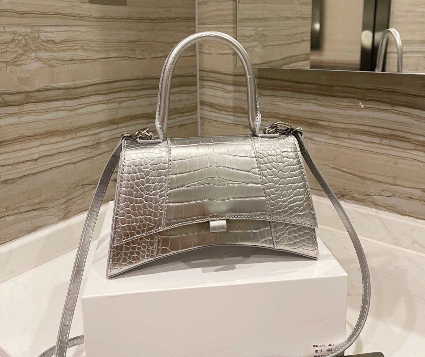 

Luxury Designer Hourglass Bag Crocodile Pattern Ladies Handbag Leather Hour glass Women Totes Classic Crossbody Tote Top Quality Newest ZT09, Nude crocodile gold b