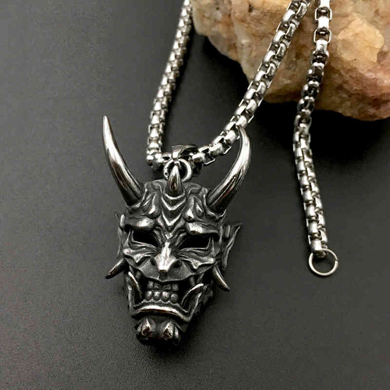 

Retro Japanese Prajina Ghost Mask Pendant Necklace For Men Fashion Stainless Steel Biker Necklace Punk Hip Hop Gothic Jewelry