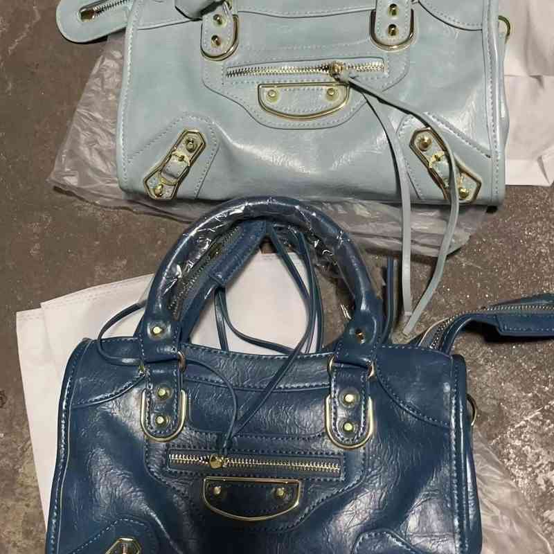 

Designer Balenciga Handbag 2022 Women's Handbag Players Improve Their Appearance Shoulder Crossbody Bag, Light blue