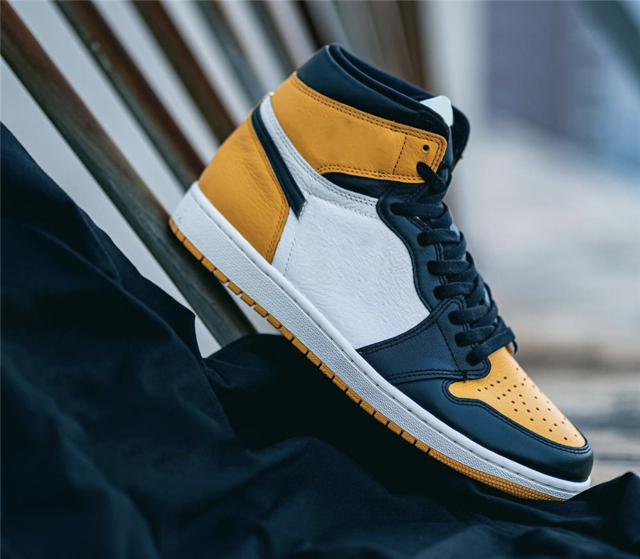 

2022 Authentic 1 High OG Yellow Toe Shoes Black Bred Patent Fragment Chicago Off University Blue White Shattered Backboard UNC Mocha Union Obsidian Sneakers 40-47.5, Customize