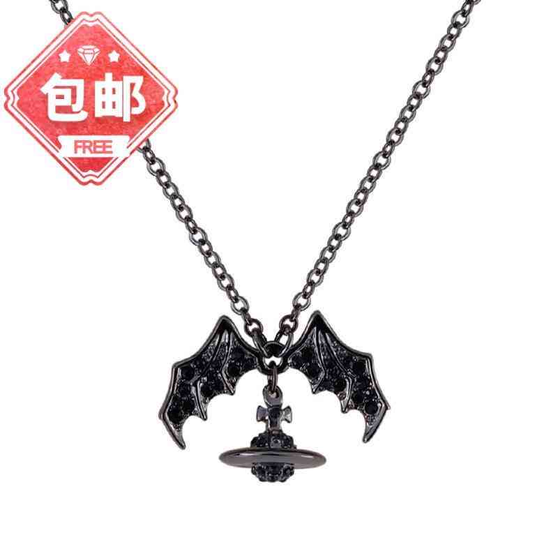 

Empress Dowager Vivienne black bat stereo Saturn Necklace punk rock