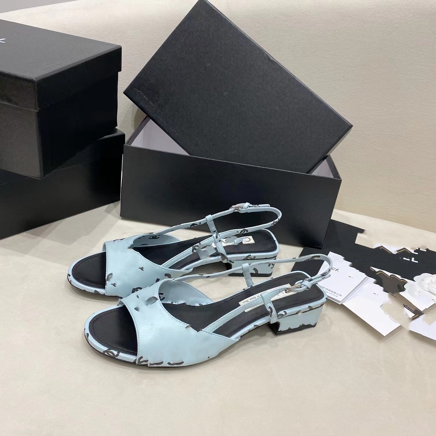 

2022 designer sandals women Shoes genuine leather Sandals with full logo on the upper Ladies Beach Slide, Box