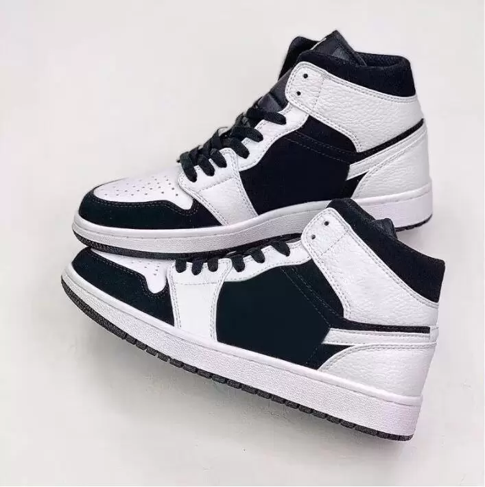 

White Black 1s Basketball shoes Jumpman 1 Bloodline Men Women Sneakers Fearless Obsidian UNC toe Trainers Dress Shoe