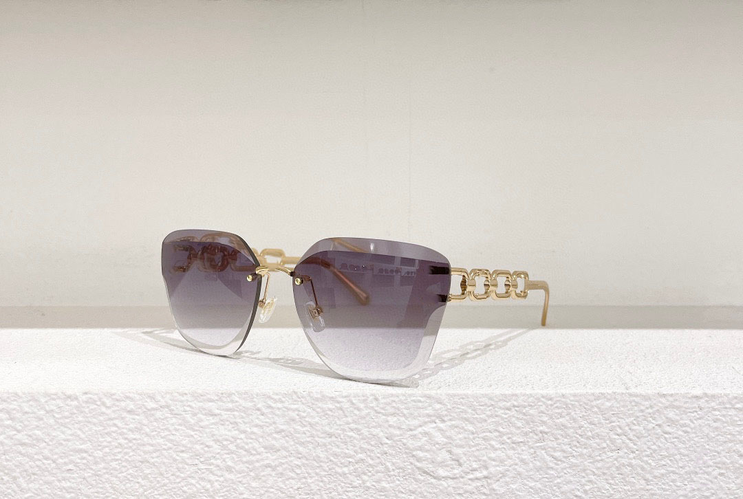 Sunglasses For Women and Men Summer 0820 Style Anti-Ultraviolet Retro Plate Frameless Eyeglasses Random Box