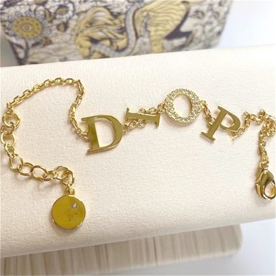 

2022 Fashion 20% OFF designer jewelry D di new tassel gold letter Bracelet women's fashion light luxury