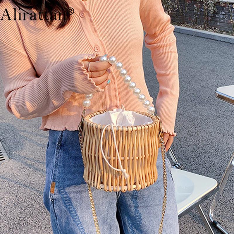 

Evening Bags Women Summer Straw Woven Bag Fashion Casual Chain Pearl Crossbody Female Trend Shoulder Messenger Vacation Travel Beach, Style b