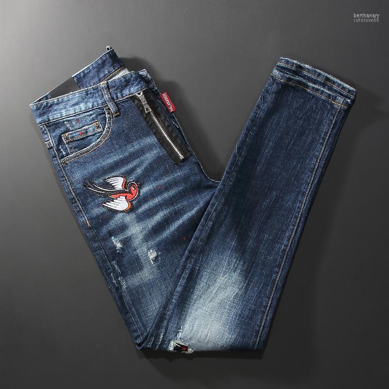 

Men's Jeans Italian Style Fashion Men High Quality Retro Blue Slim Fit Ripped Embroidery Designer Hip Hop Denim Punk Pants Bert22