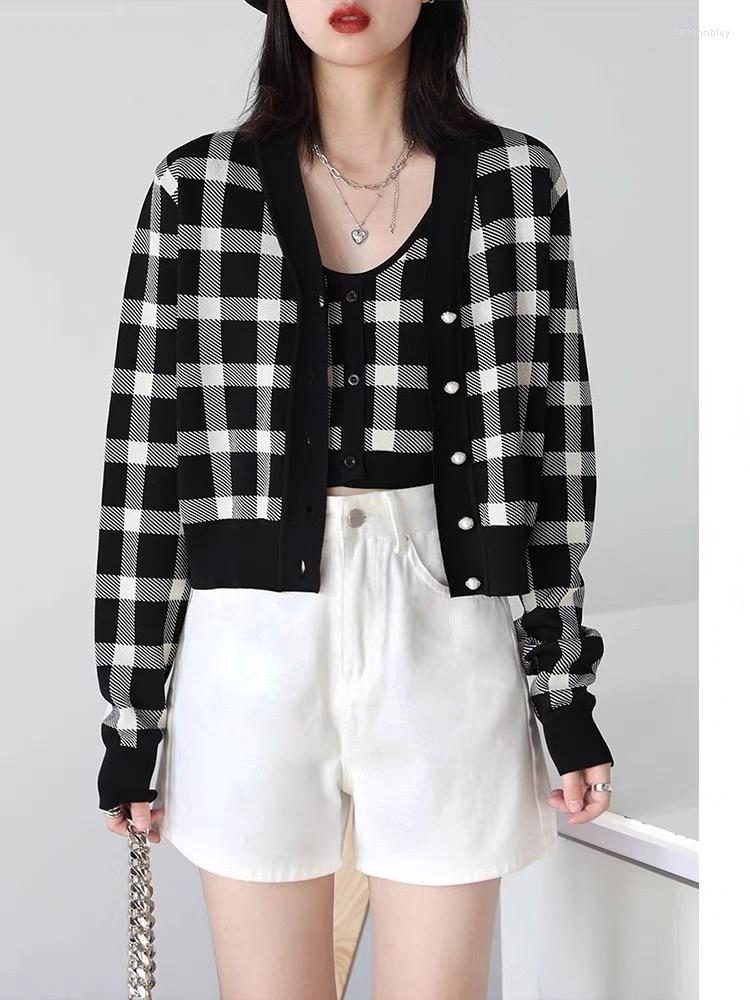 

Women's Knits & Tees Vintage Gothic Black Plaid Cropped Cardigan Women Elegant Pearl Button Long Sleeven Sweater Coat Knitted Vest Spring De, Black vest