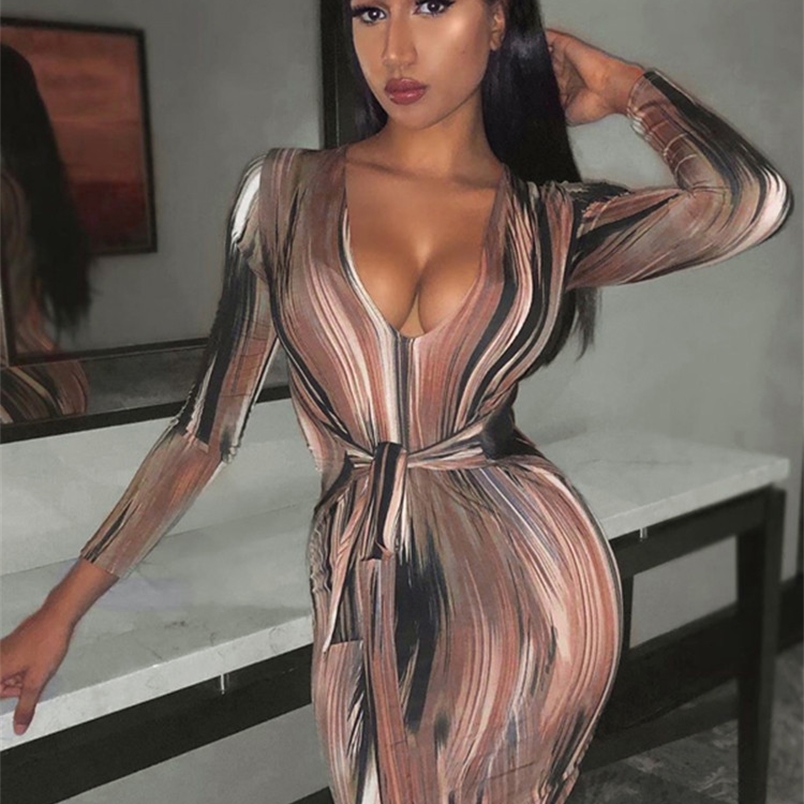 

Hugcitar Long Sleeve Print V Neck Bandage Sexy Dress Autumn Winter Women Christmas Party Elegant Outfits Streetwear 220728, Blue