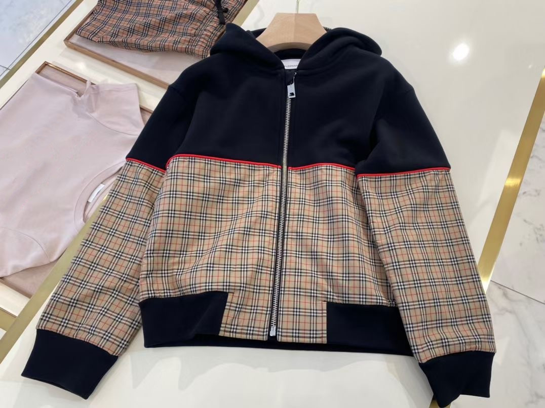 Jackets Baby Clothes Kids Designer Clothes Boys Girls Jacket Hooded Classic Stripes White Gold Zipper Black Patchwork Sweater 100cm-160cm-image-784090965