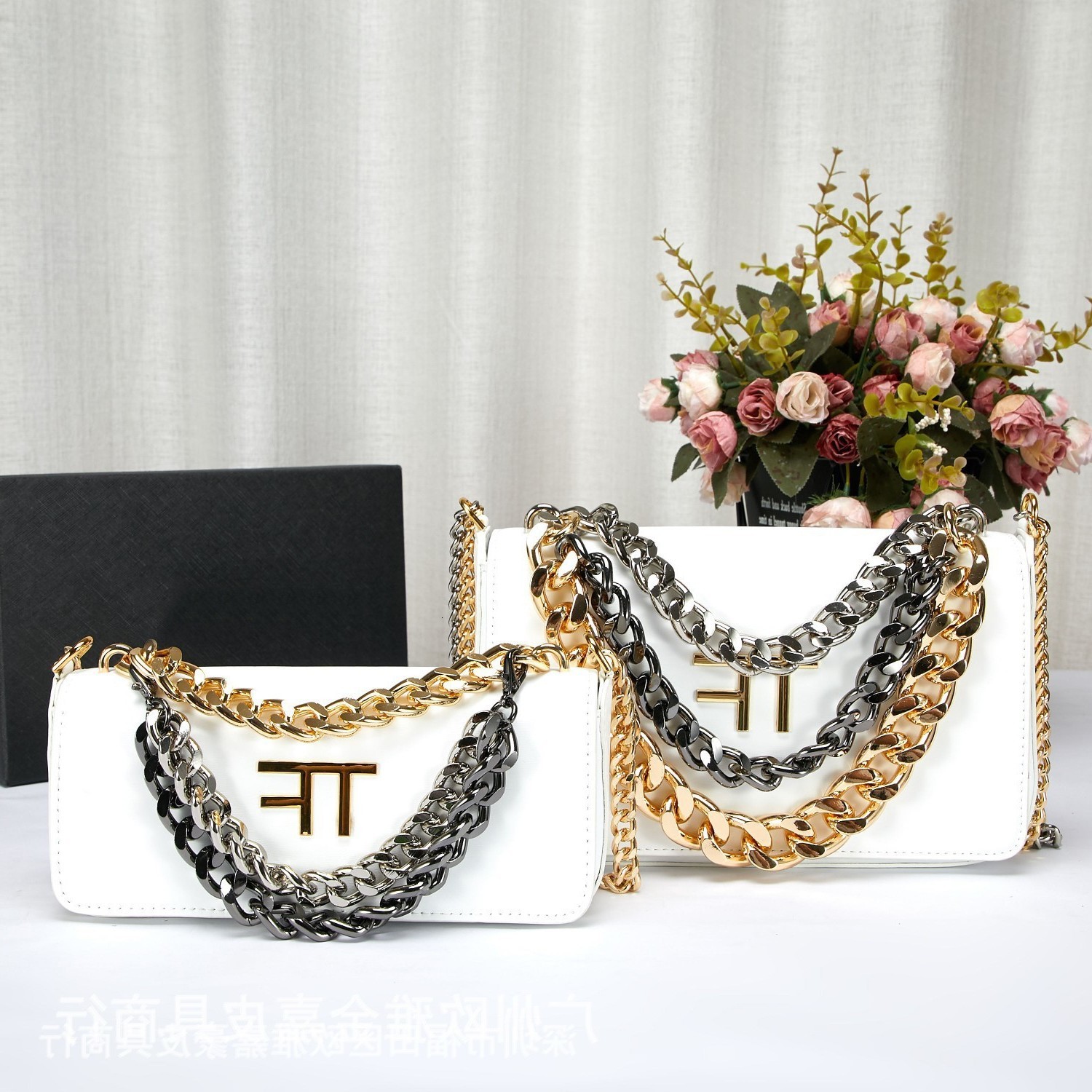 

Designer bags New Explosion Leather Women's Bag Fashion First Layer Cow Tf Oblique Cross Chain, Black