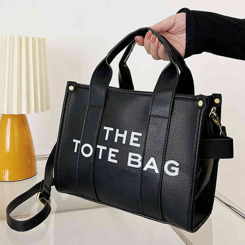 

Tote Bags FemaleDesigner Women Handbags Luxury Matte Pu Leather Shoulder Crossbody Bags Small Shopper Handbag 2022, Beige