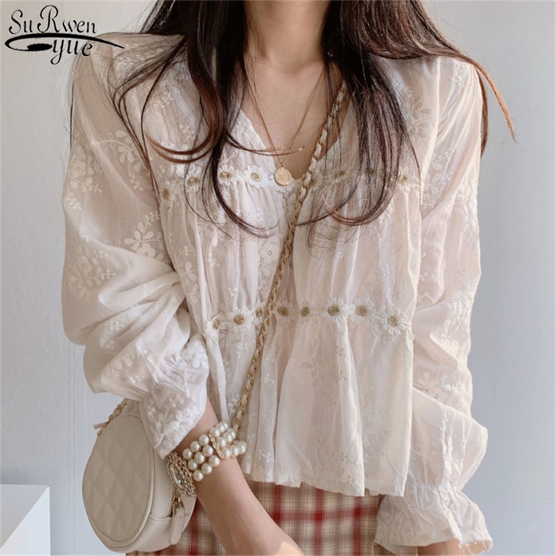 

White Blouse Spring Hollow V-neck Blouse Women Fashion Flower Loose Ladies Shirt Korean Sweet Long Sleeve Blusas Mujer 220407