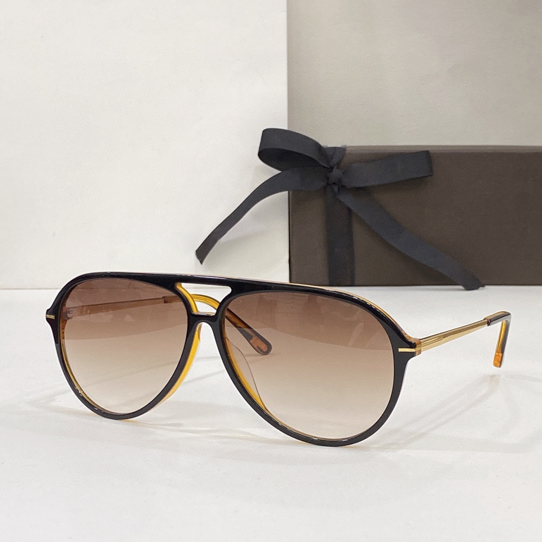 

Womens Sunglasses For Women Men Sun Glasses Mens Signature 0909 Fashion Style Protects Eyes UV400 Lens Top Quality With Random Box