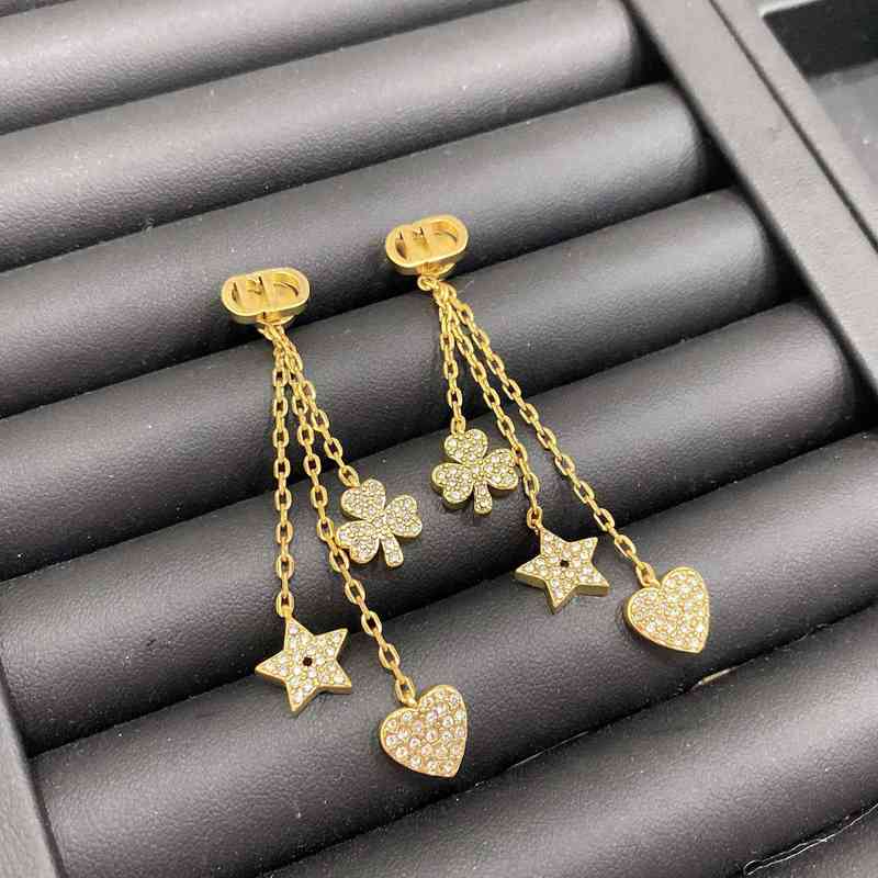 Boucles d'oreilles fines nouvelles lettres d'étoile