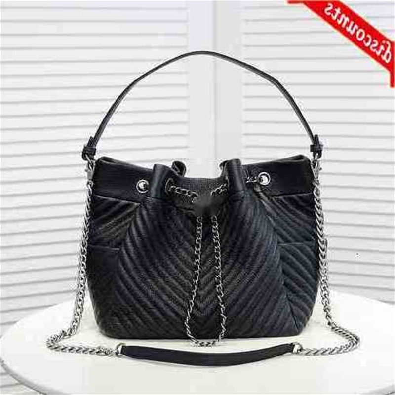

271726 Design Luxury Letter Brand Shoulder Chain Cc Bag Woman's v Shaped Jumbo Maxi Gst Shopping Bags Lambskin Leather Vintage Plaid Handbag, All with logo