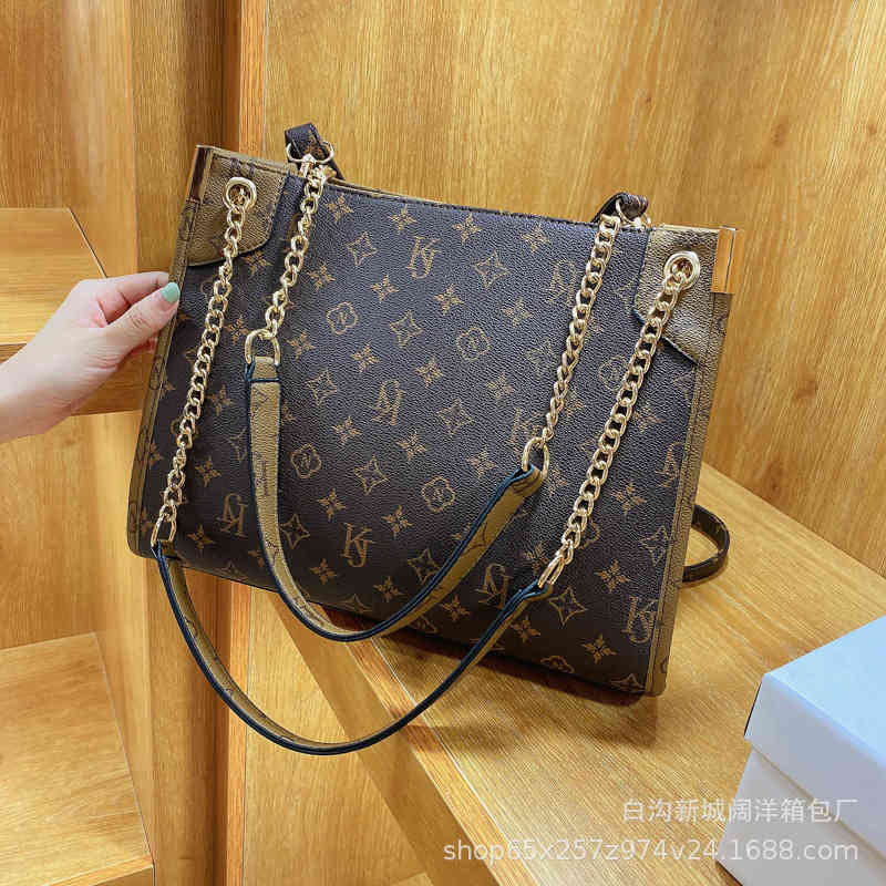 

Ladies Fashion Luxury Brand Tide Bag Wholesale Women's New Large Capacity Chain Portable Single Shoulder Messenger Tote, Brown