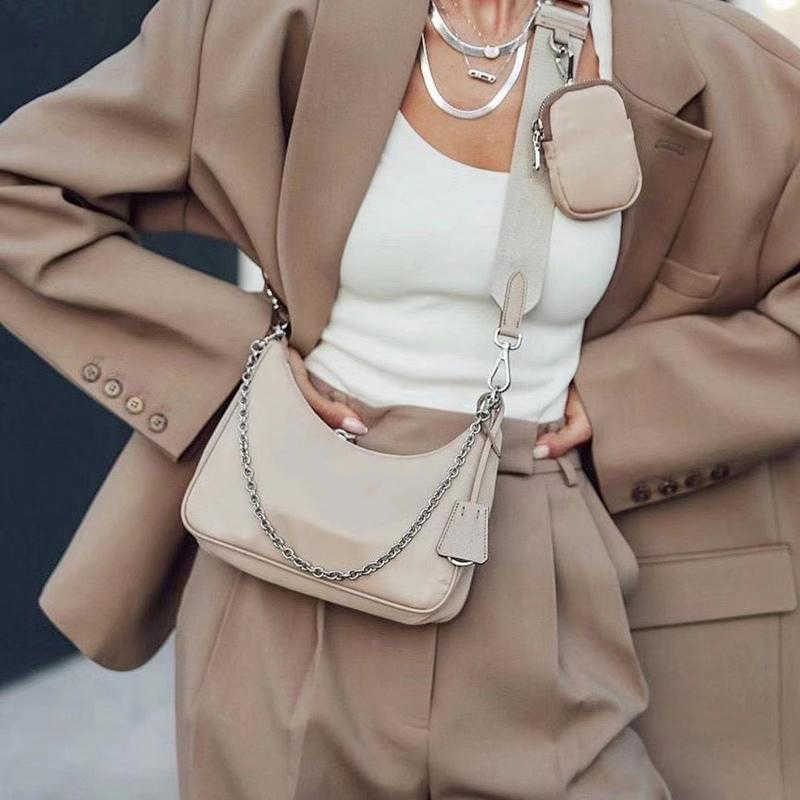 

No Box. 2005 woman luxurys men designers bags lady Womens mens crossbody tote Shoulder Purses Handbags Bag wallet backpak and 9MD5, Blakc with logo with box bag