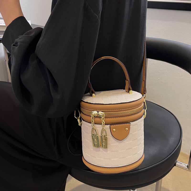 

Women PU Leather Classic Handbags Children One Shoulder Crossbody Bags Kids Girls Change Purse Bucket Bag