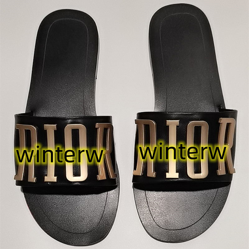 

Slippers Ladies Luxury Designer Leather Sandals Summer Flats Fashion Beach Shoes Metal Buckle Letter Slippers 35-45, 19